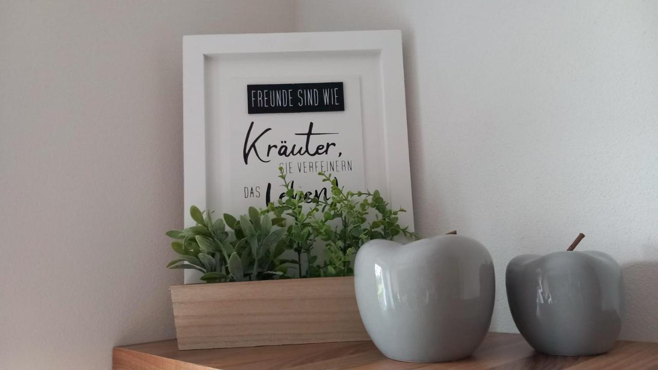 Ferienwohnung Evi'S Herzallerliebst Брилон Экстерьер фото